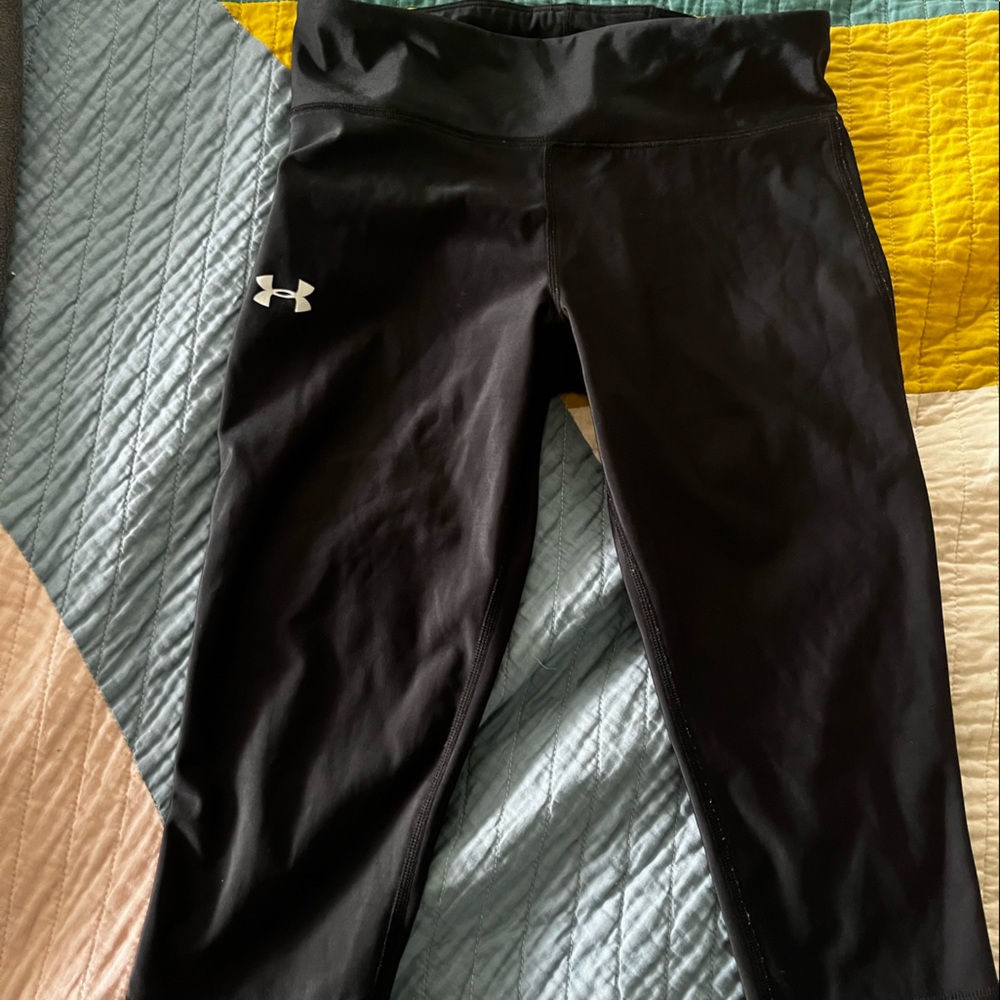 Under Armour cropped leggings